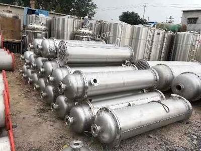 常年上门回收200平方列管式冷凝器及二手化工设备